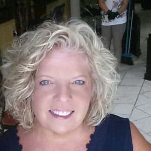 Meet your Posher, Pam